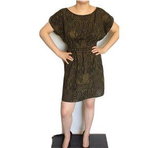 One Clothing Sz Medium Dress Smocking Stretch Size M Green Elastic Waist Womens